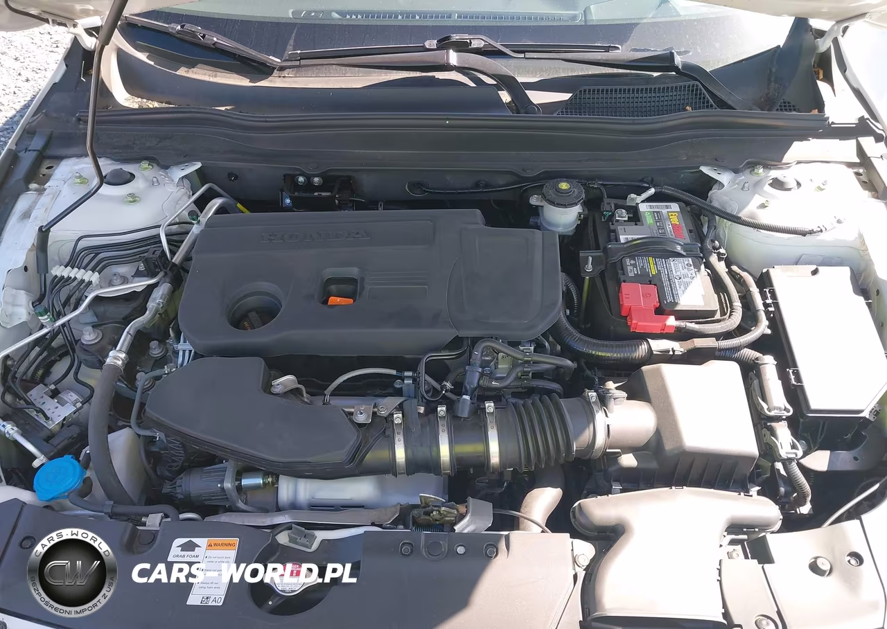 2022 Honda Accord Touring VIN:1HGCV2F90NA011261 - 10