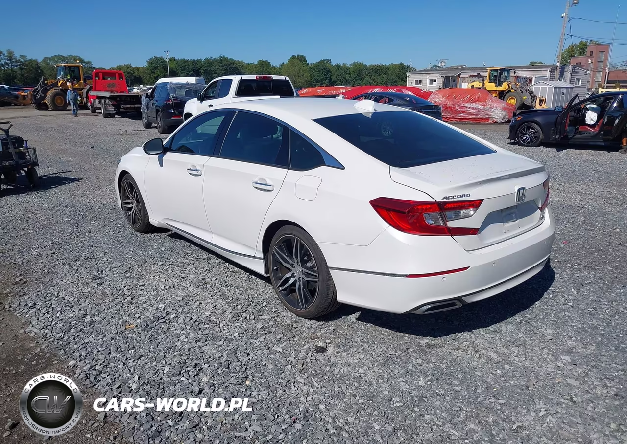 2022 Honda Accord Touring VIN:1HGCV2F90NA011261 - 3