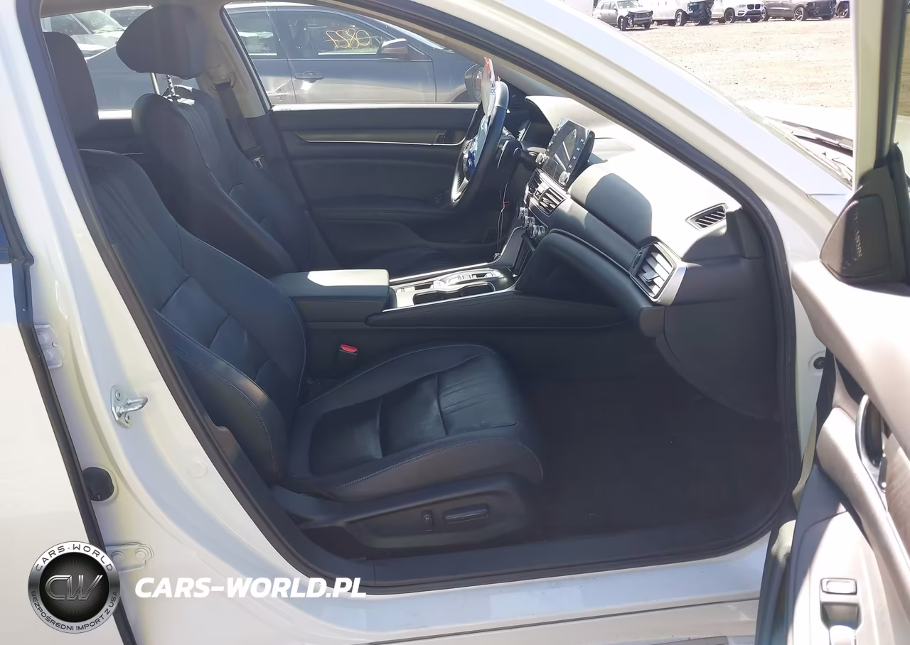 2022 Honda Accord Touring VIN:1HGCV2F90NA011261 - 5