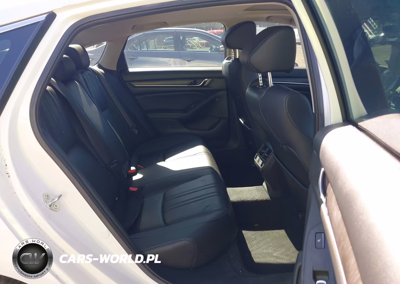 2022 Honda Accord Touring VIN:1HGCV2F90NA011261 - 8