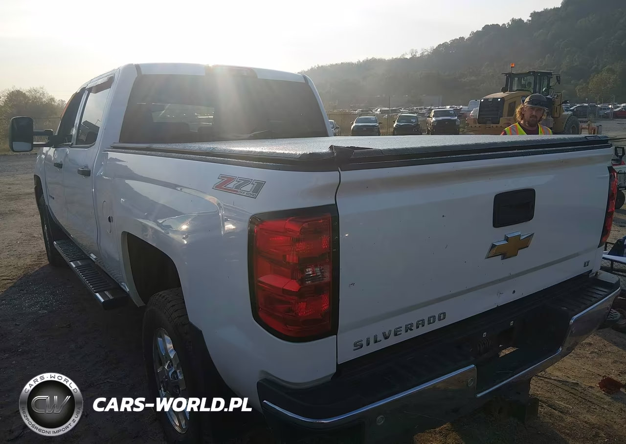 2015 Chevrolet Silverado 2500Hd Lt VIN:1GC1KVEG3FF171350 - 3