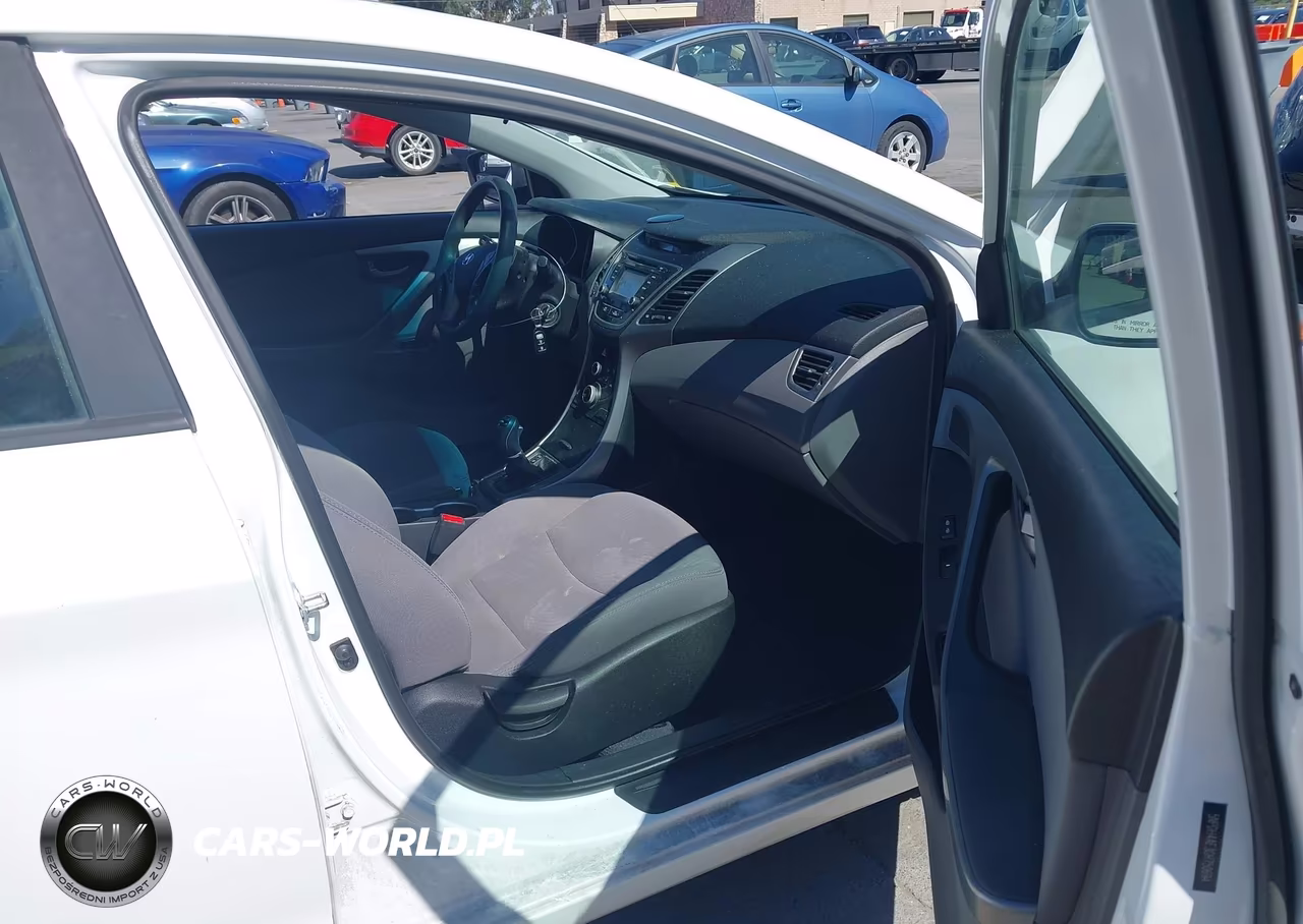 2016 Hyundai Elantra Se VIN:5NPDH4AE3GH750694 - 5