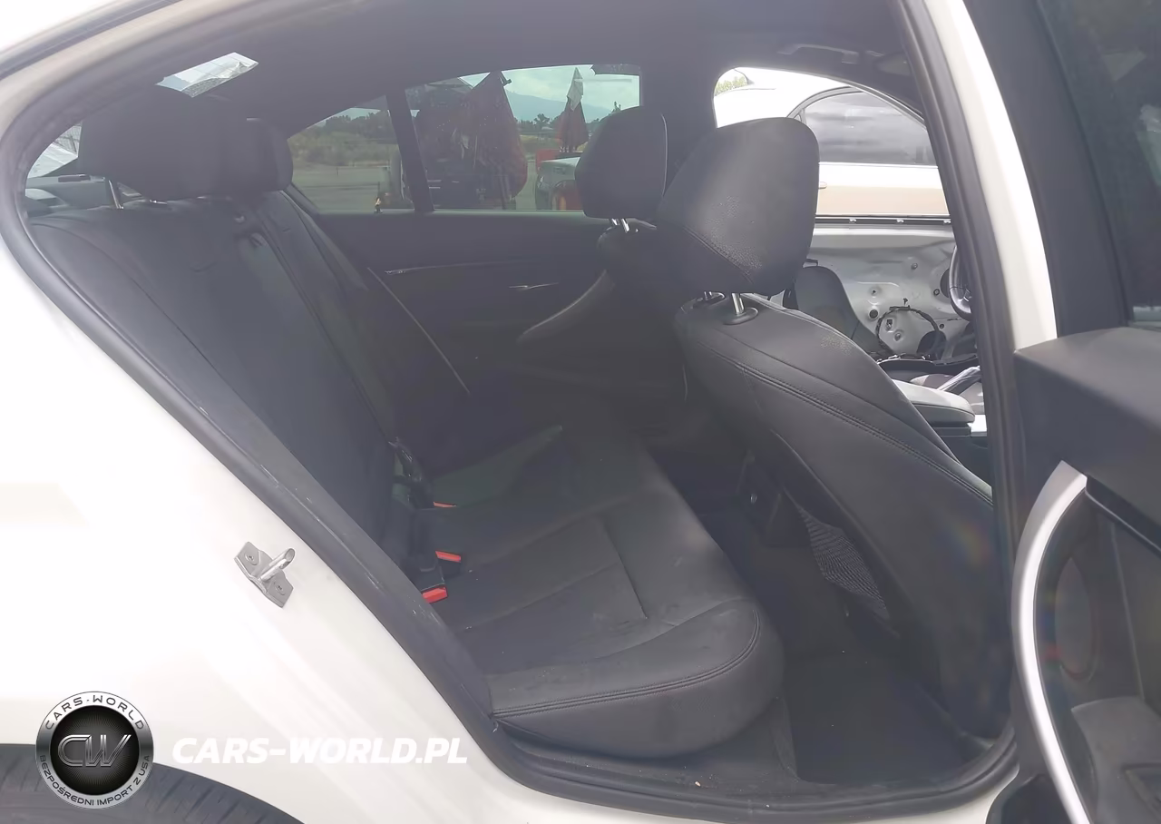 2017 BMW 330E Iperformance VIN:WBA8E1C37HA158659 - 8