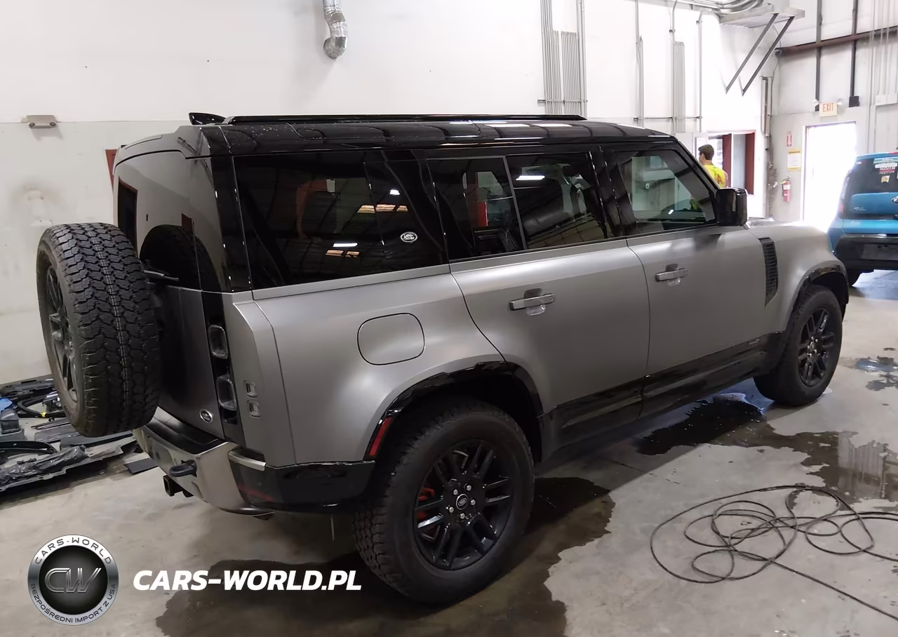 2021 Land Rover Defender 110 X VIN:SALEXERU1M2062126 - 4