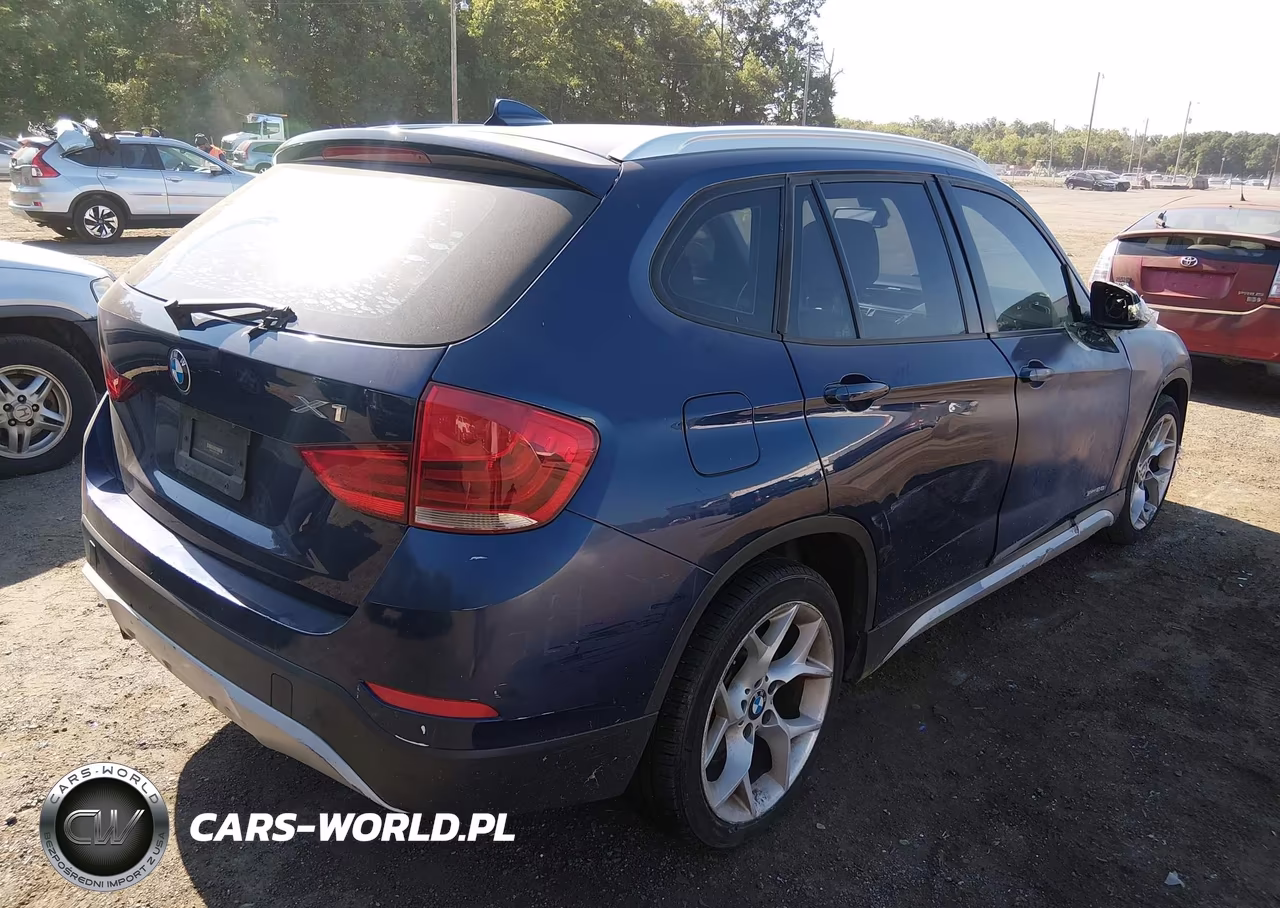 2015 BMW X1 Sdrive28I VIN:WBAVM1C54FV318025 - 4