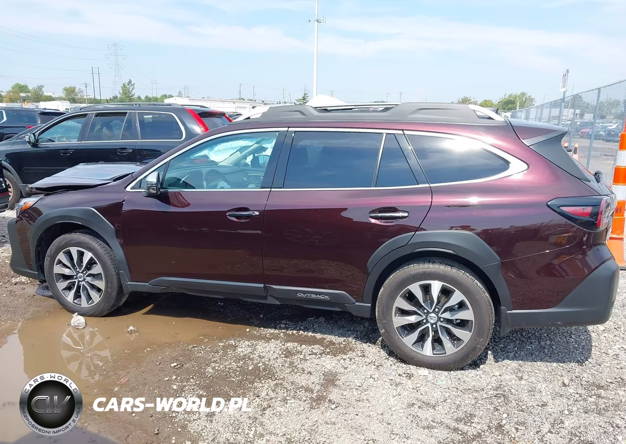2025 Subaru Outback Touring VIN:4S4BTAPC7S3220772 - 14
