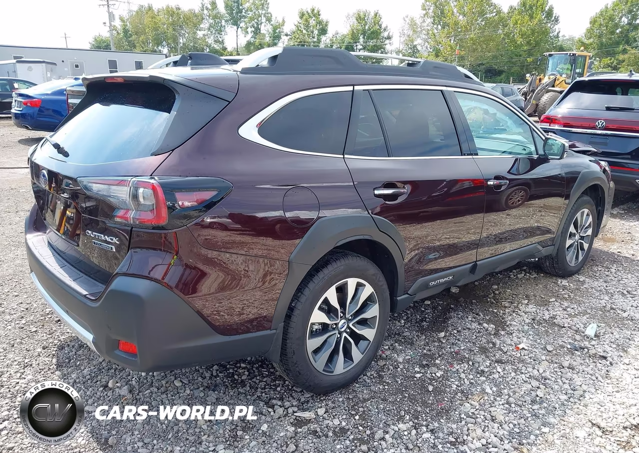 2025 Subaru Outback Touring VIN:4S4BTAPC7S3220772 - 4