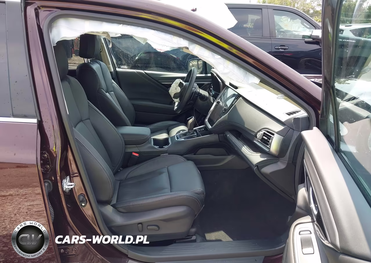 2025 Subaru Outback Touring VIN:4S4BTAPC7S3220772 - 5