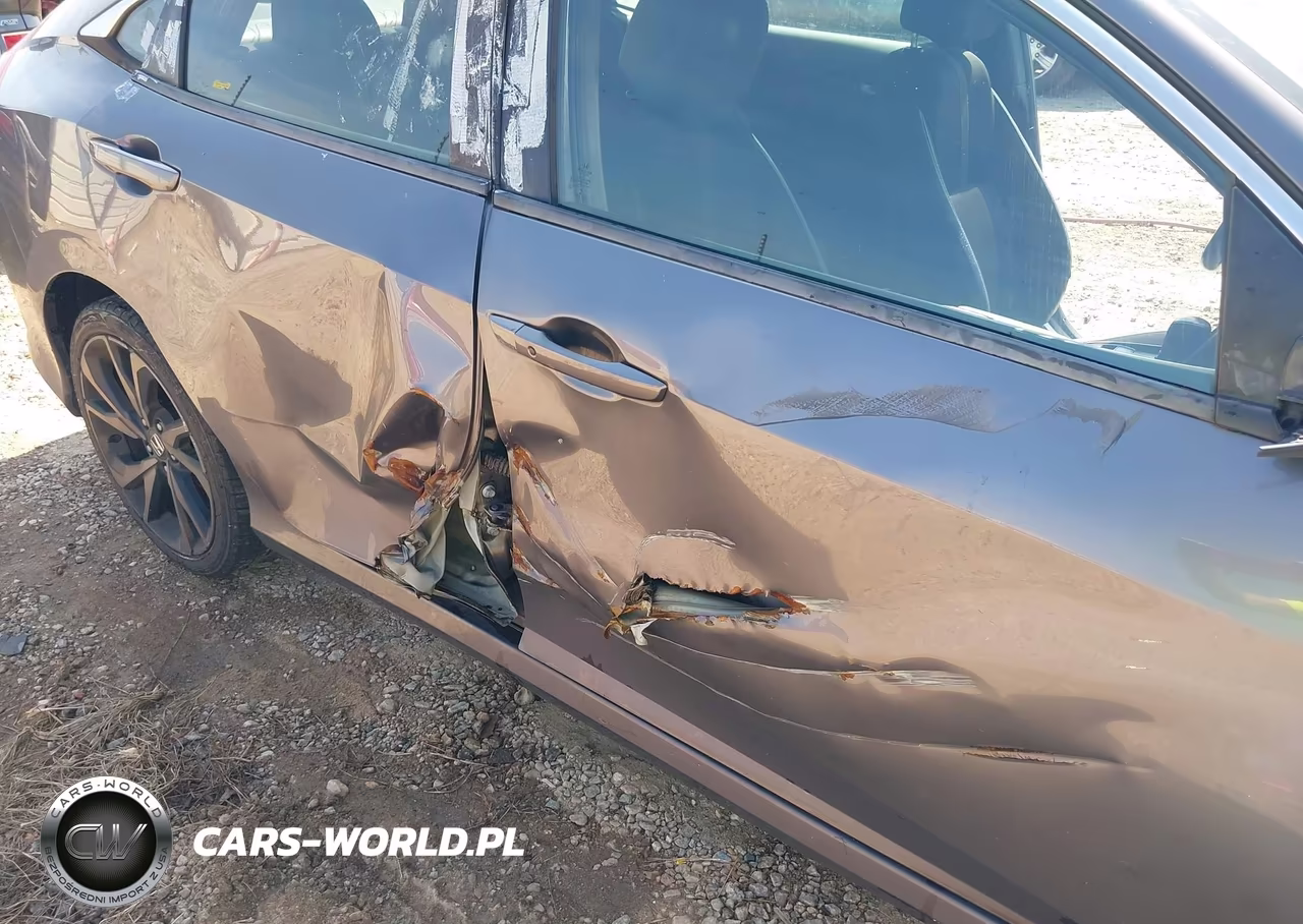 2019 Honda Civic Sport VIN:19XFC2F89KE006156 - 6
