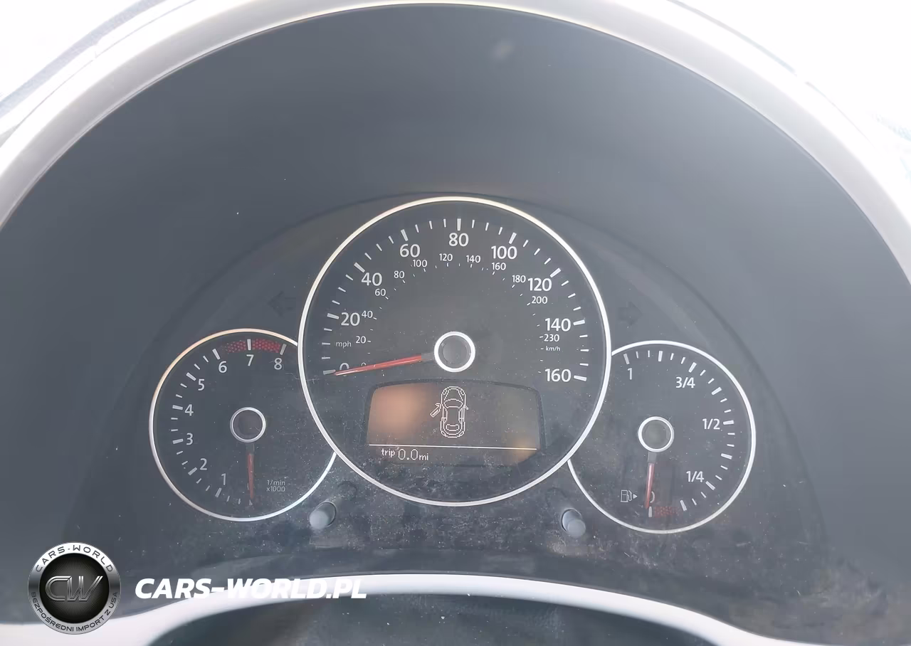 2012 Volkswagen Beetle 2.0T Turbo VIN:3VWVA7AT7CM647854 - 7