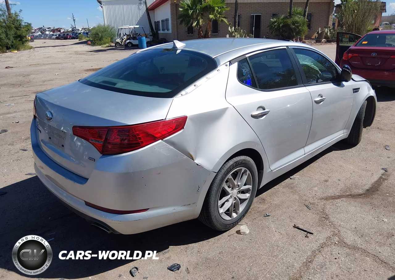 2013 Kia Optima Lx VIN:KNAGM4A76D5407638 - 4