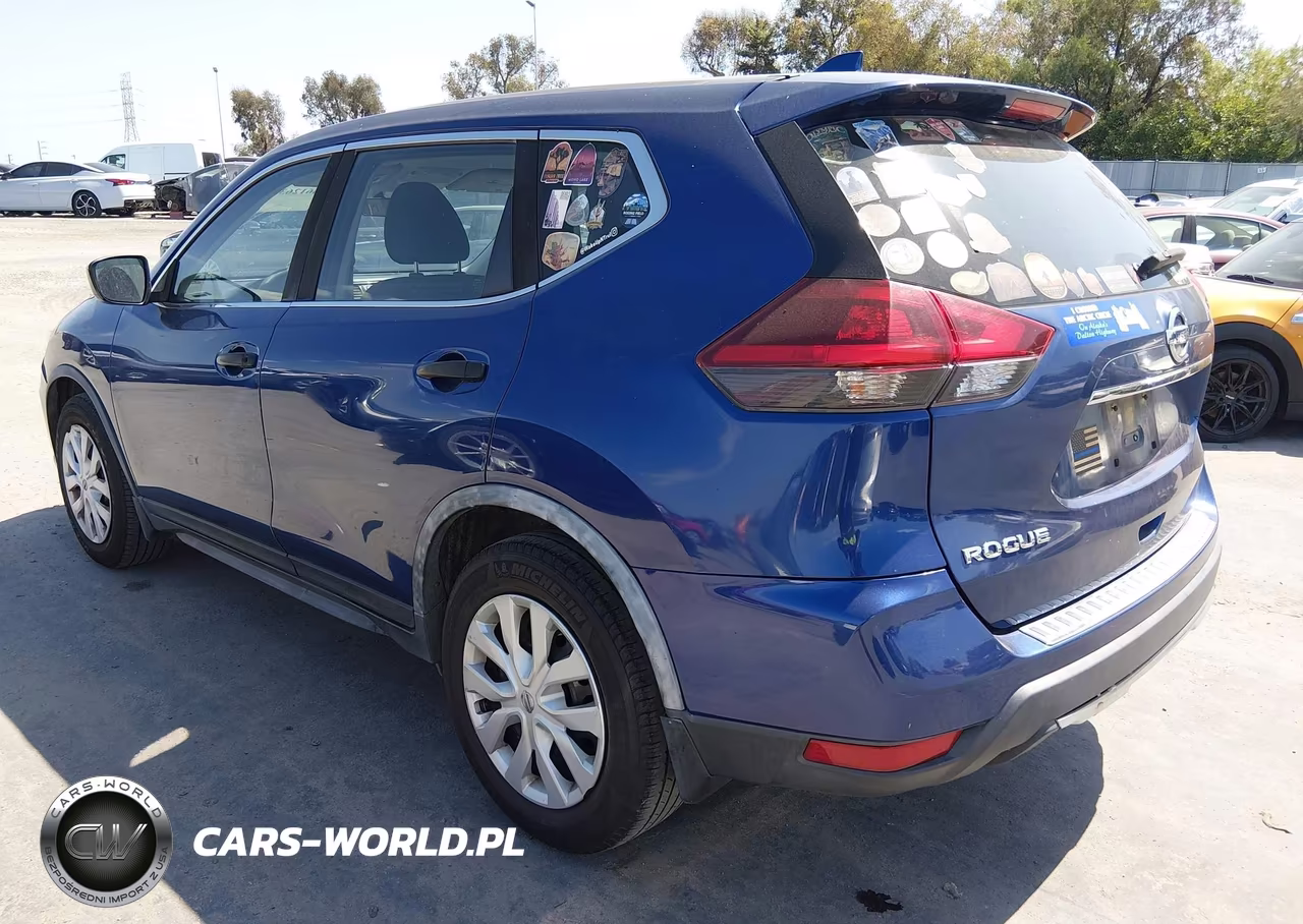 2018 Nissan Rogue S VIN:JN8AT2MT7JW463512 - 3