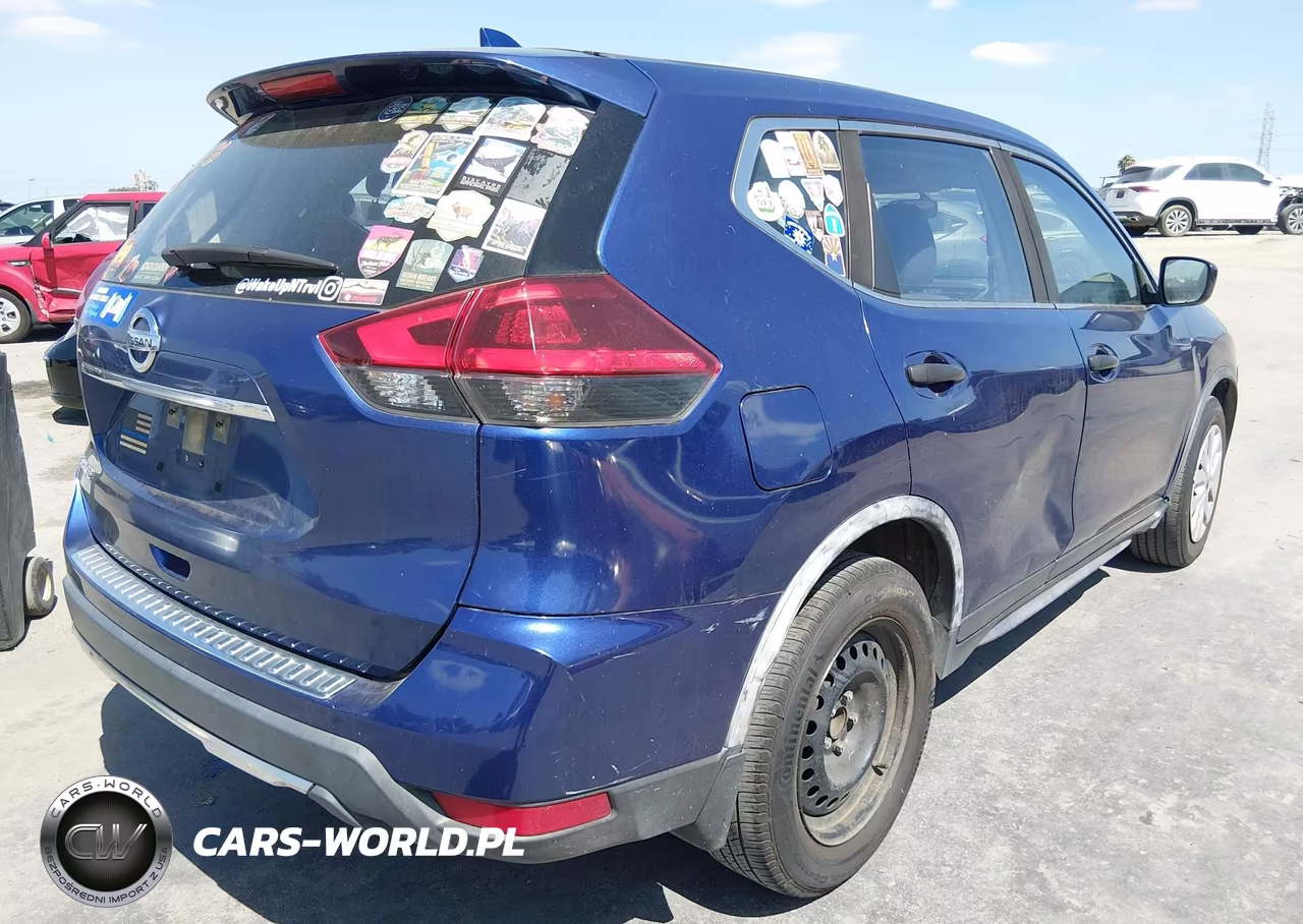 2018 Nissan Rogue S VIN:JN8AT2MT7JW463512 - 4