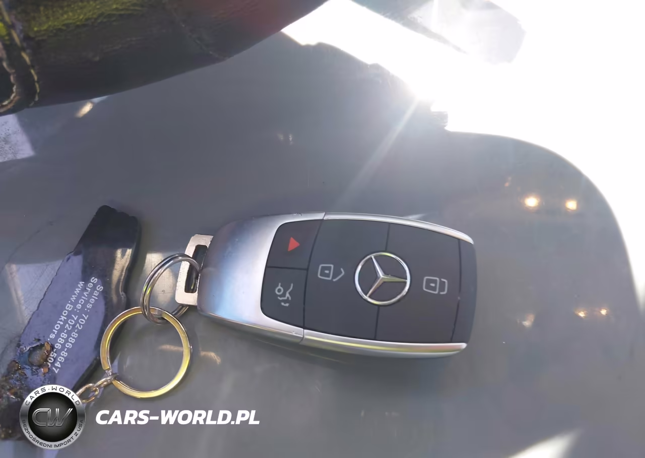 2020 Mercedes-Benz Glc 300 VIN:WDC0G8DB9LF678151 - 11