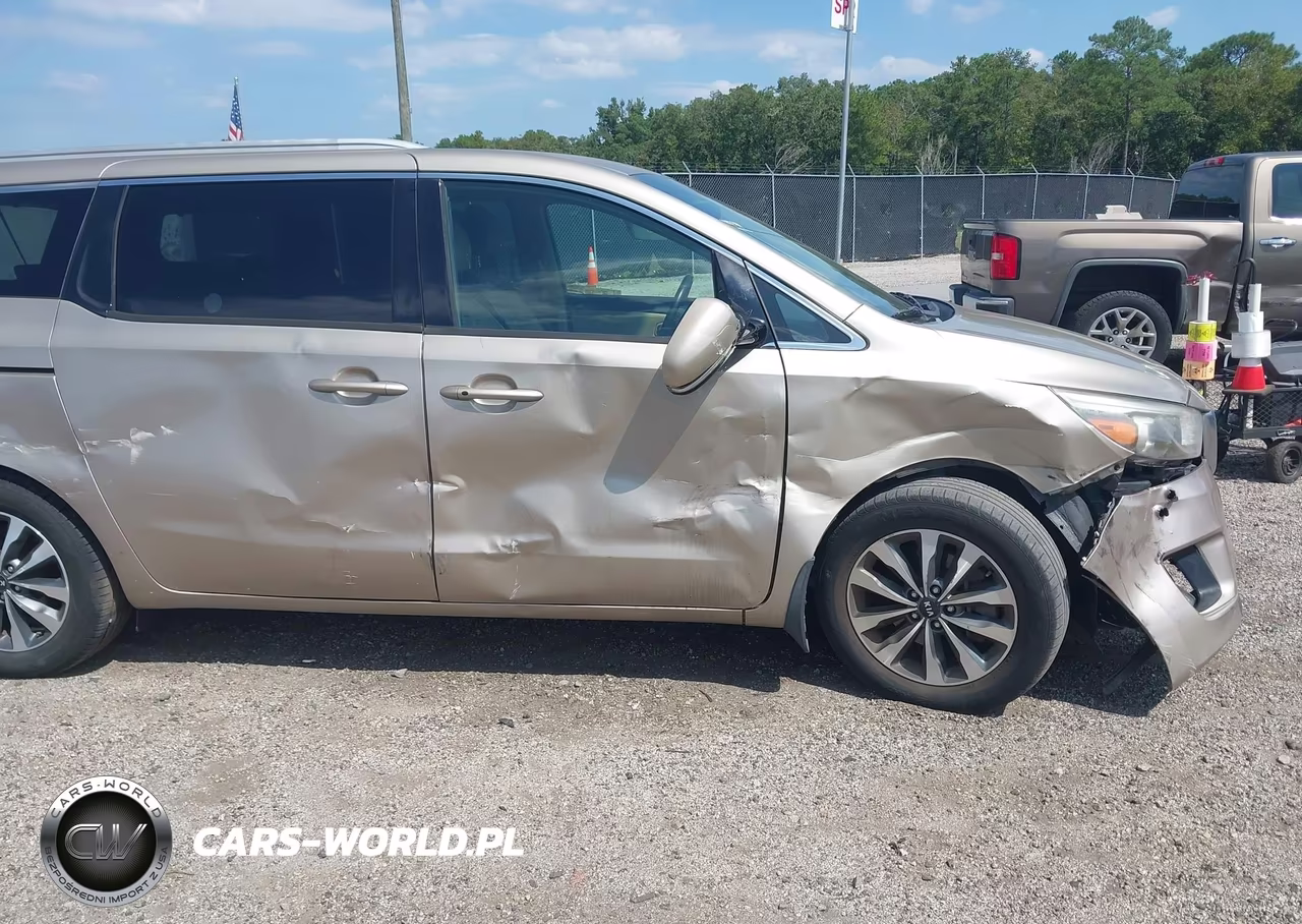 2015 Kia Sedona Sx VIN:KNDMC5C1XF6018652 - 6