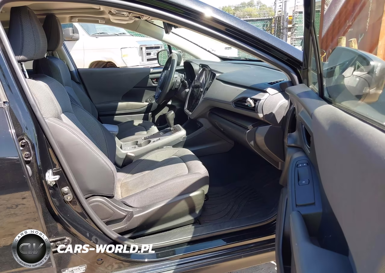 2024 Subaru Crosstrek Premium VIN:JF2GUADC0R8247225 - 5