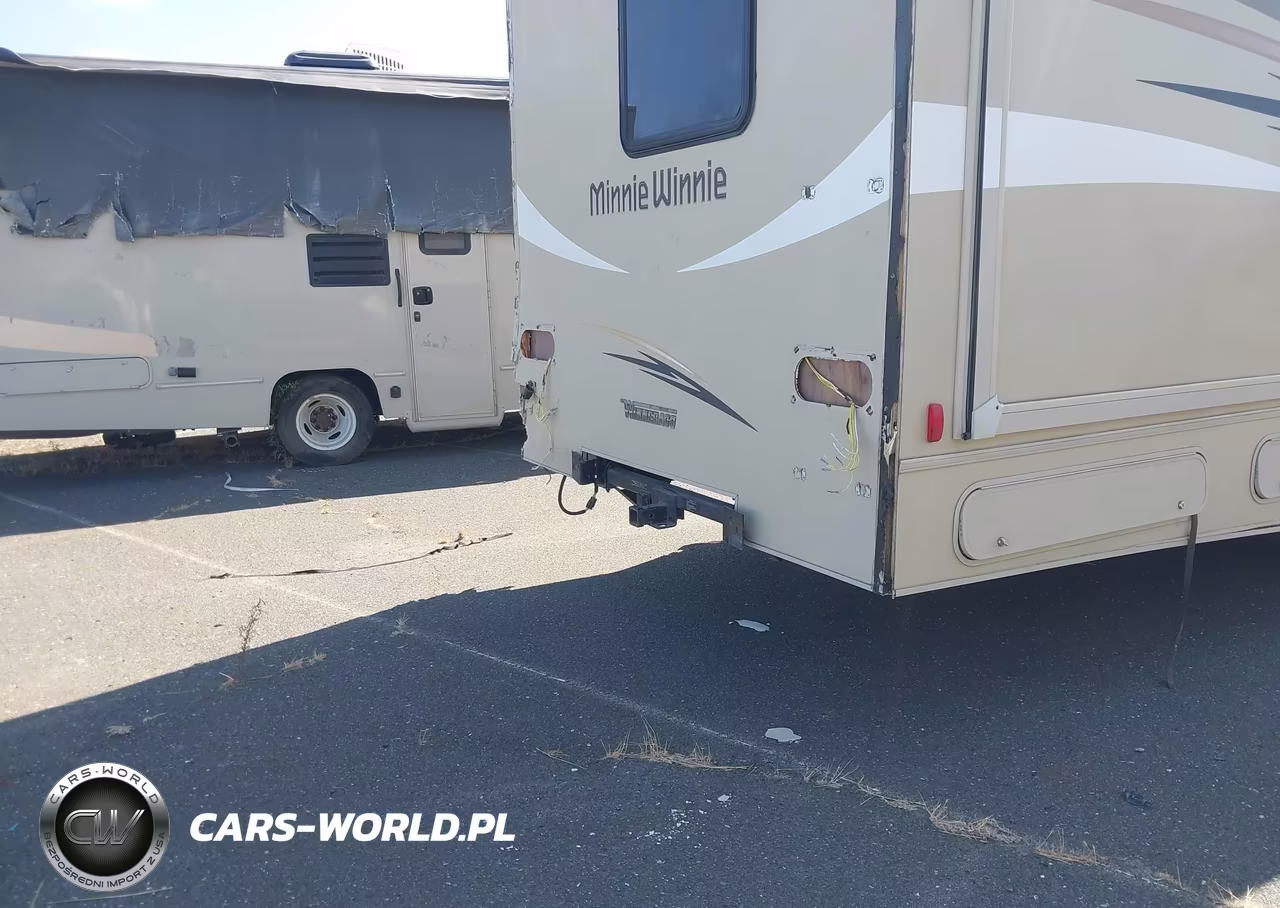 2016 Ford E-450 Cutaway VIN:1FDXE4FS0GDC53303 - 13