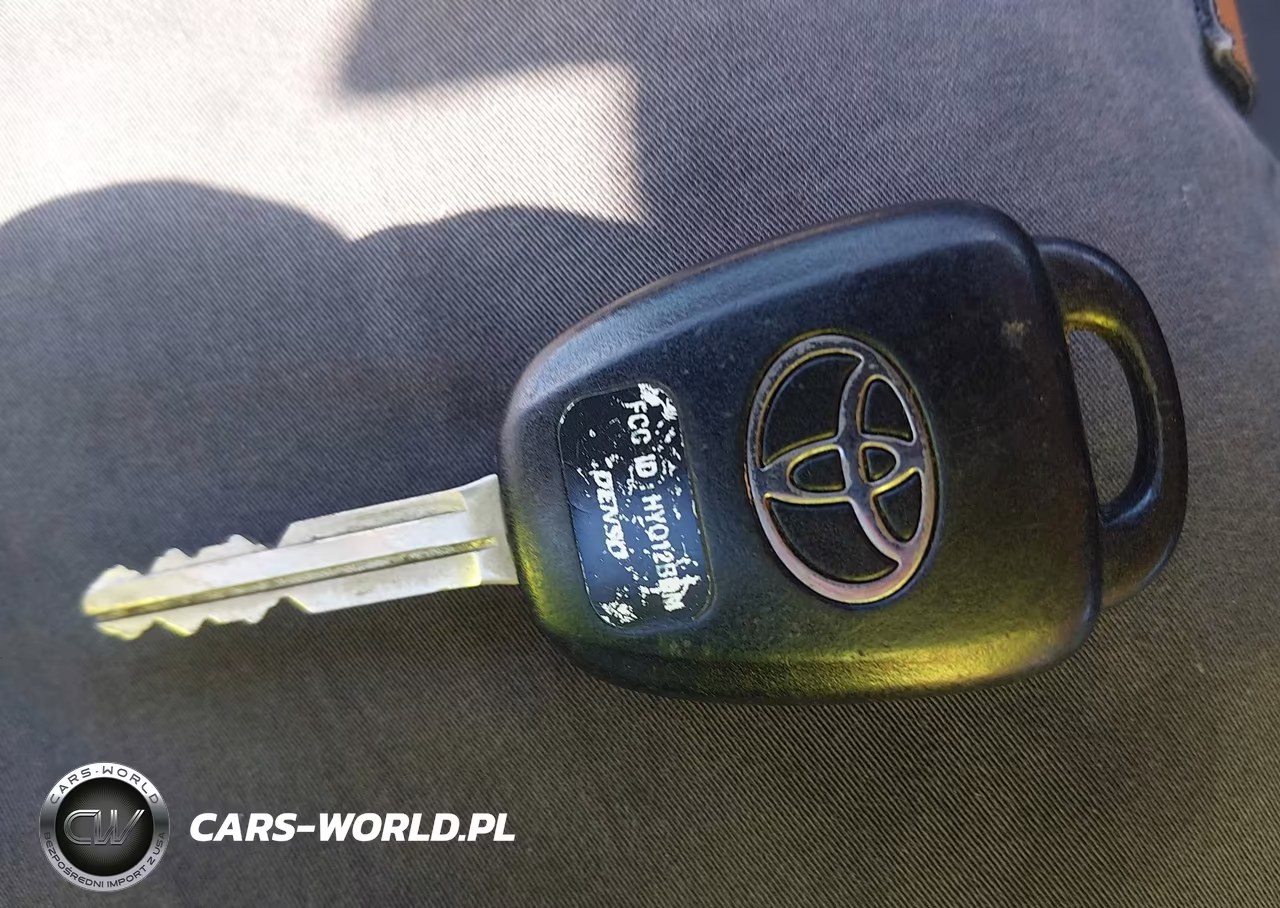 2015 Toyota Camry Le VIN:4T4BF1FK8FR467451 - 11