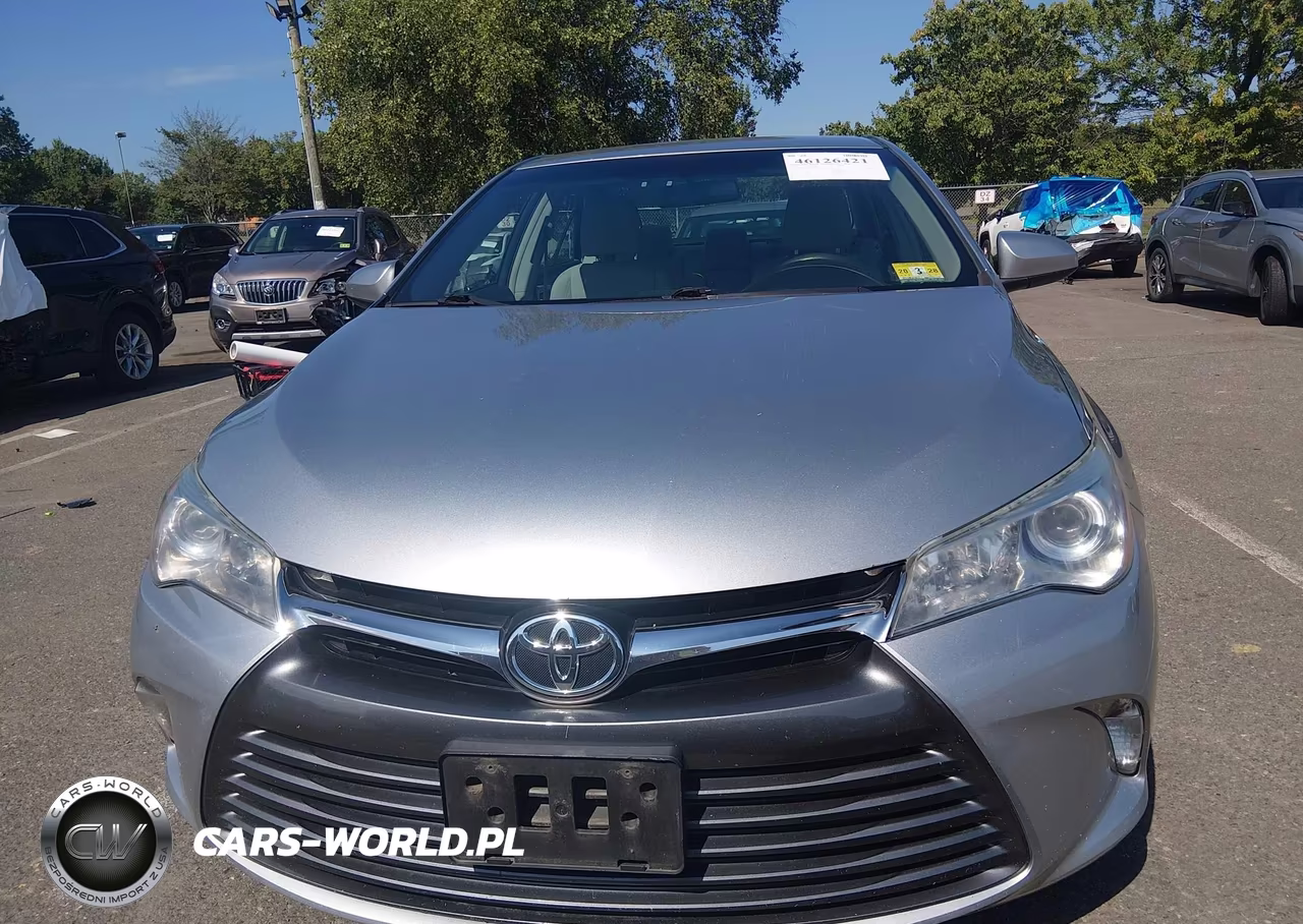2015 Toyota Camry Le VIN:4T4BF1FK8FR467451 - 12