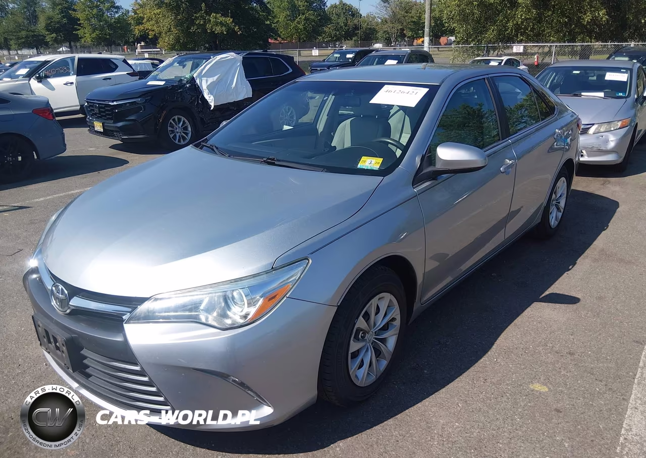 2015 Toyota Camry Le VIN:4T4BF1FK8FR467451 - 2