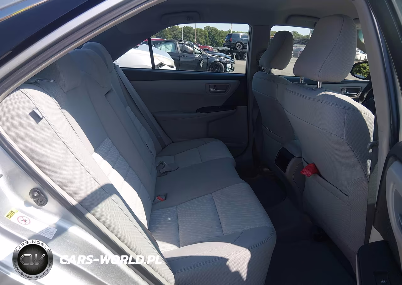 2015 Toyota Camry Le VIN:4T4BF1FK8FR467451 - 8