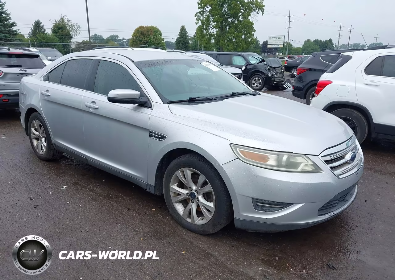 2010 Ford Taurus Sel