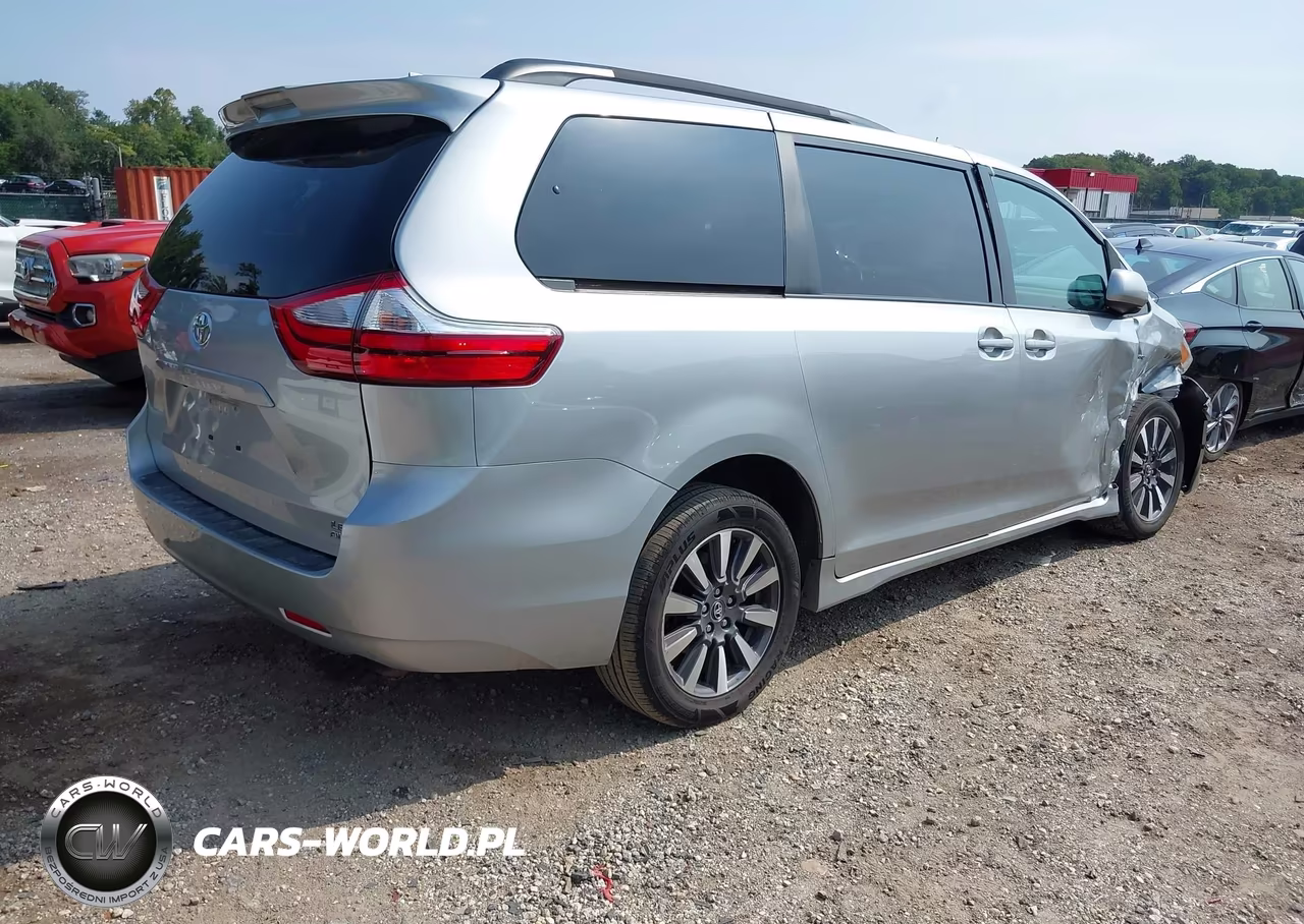2019 Toyota Sienna Le 7 Passenger VIN:5TDJZ3DC9KS225565 - 4