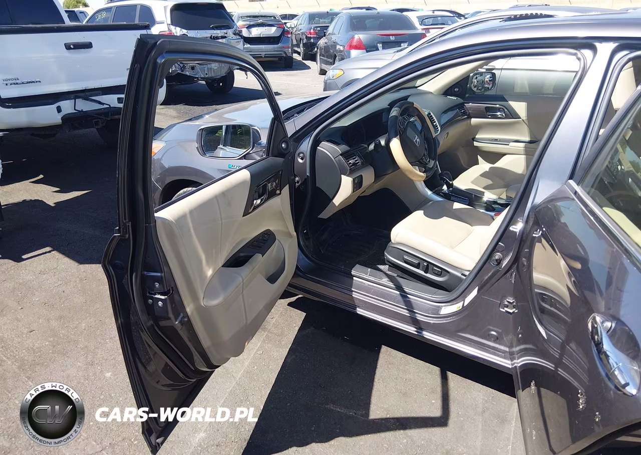 2017 Honda Accord Hybrid Ex-L VIN:JHMCR6F50HC030133 - 5