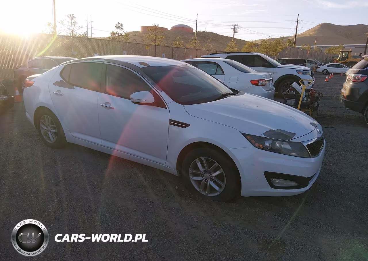 2013 Kia Optima Lx VIN:5XXGM4A77DG173072 - 1