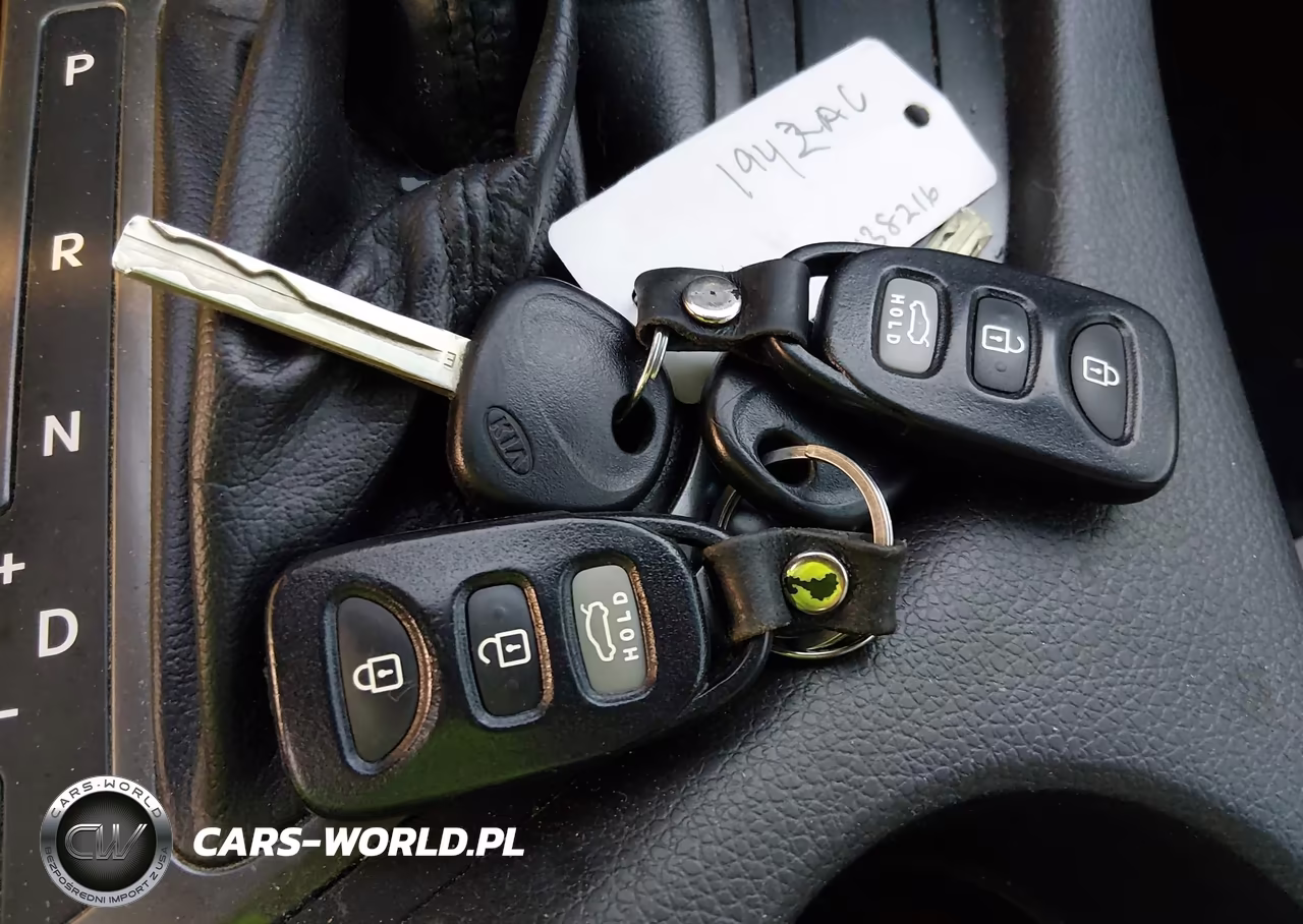 2013 Kia Optima Lx VIN:5XXGM4A77DG173072 - 11