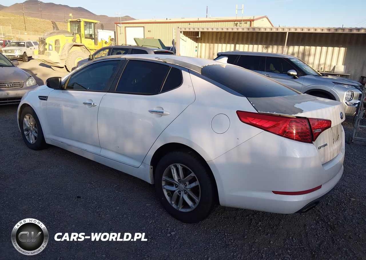 2013 Kia Optima Lx VIN:5XXGM4A77DG173072 - 3
