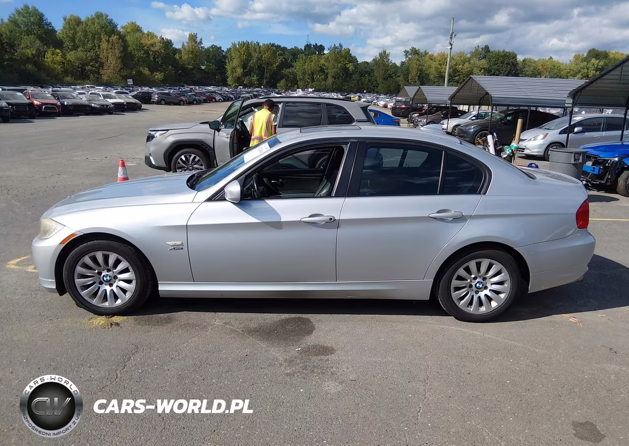 2009 BMW 328I xDrive VIN:WBAPK53559A510135 - 14
