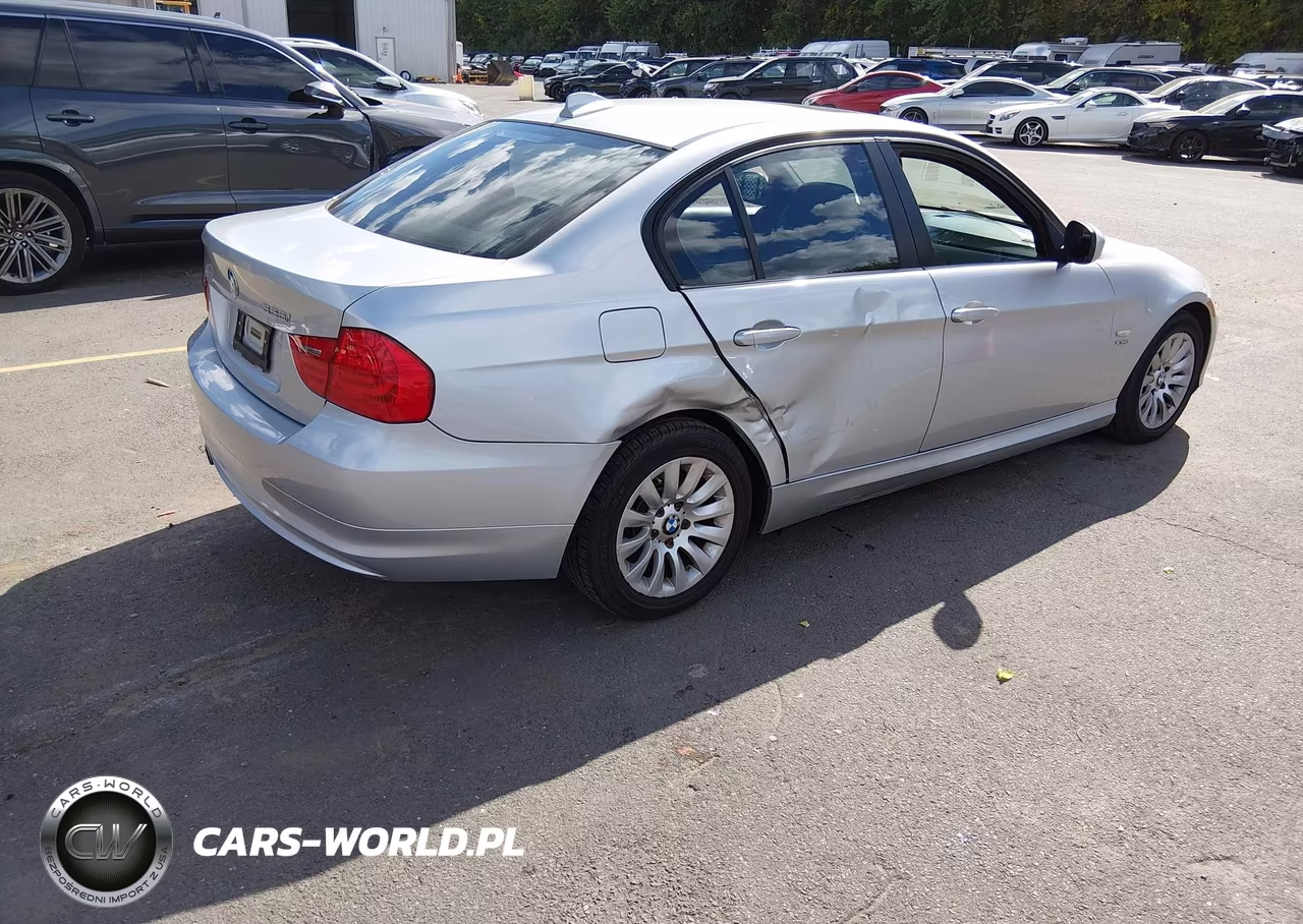 2009 BMW 328I xDrive VIN:WBAPK53559A510135 - 4