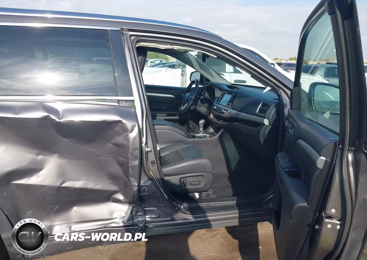 2017 Toyota Highlander Xle VIN:5TDJZRFH7HS508633 - 5