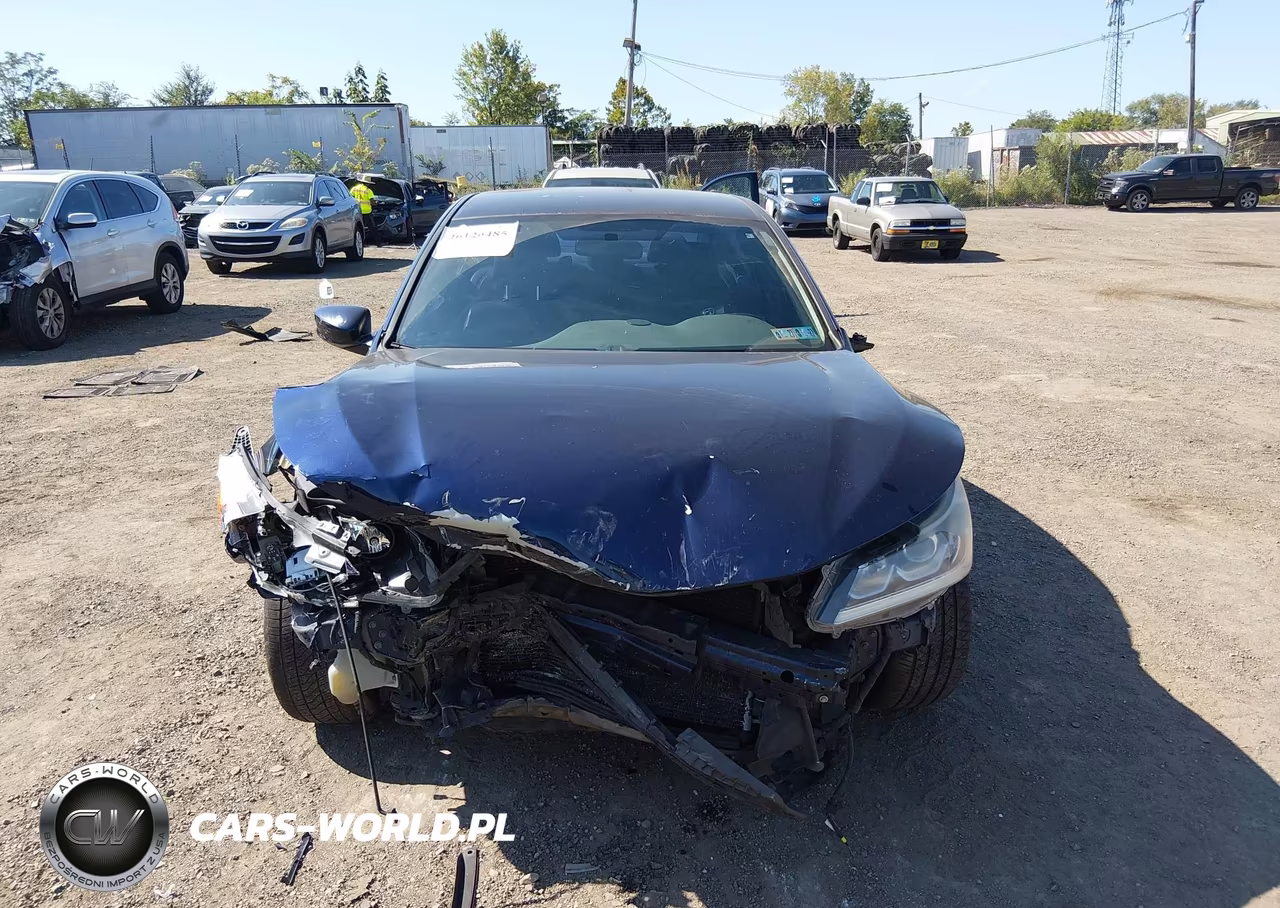 2017 Honda Accord Sport VIN:1HGCR2F52HA154976 - 13