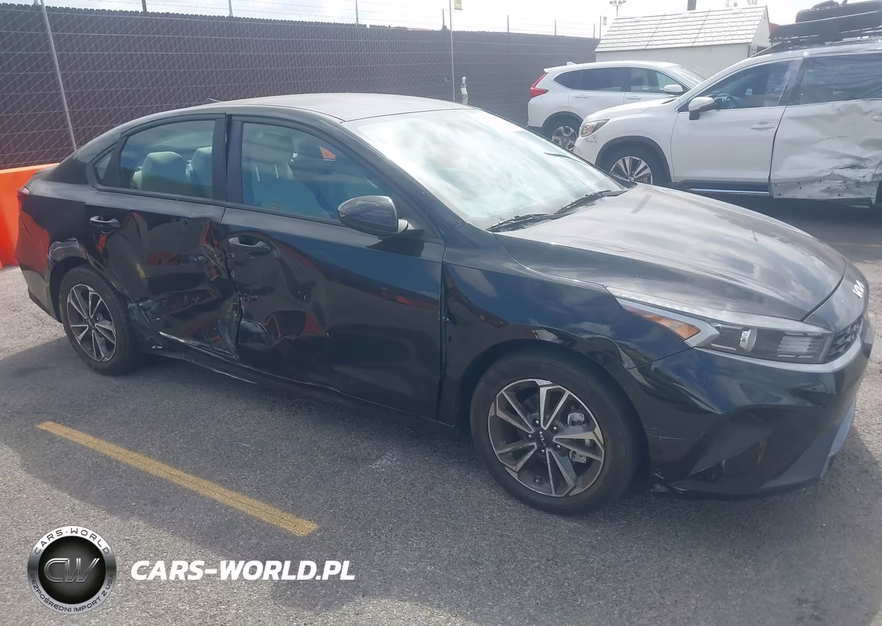 2023 Kia Forte Lxs VIN:3KPF24AD2PE676156 - 6