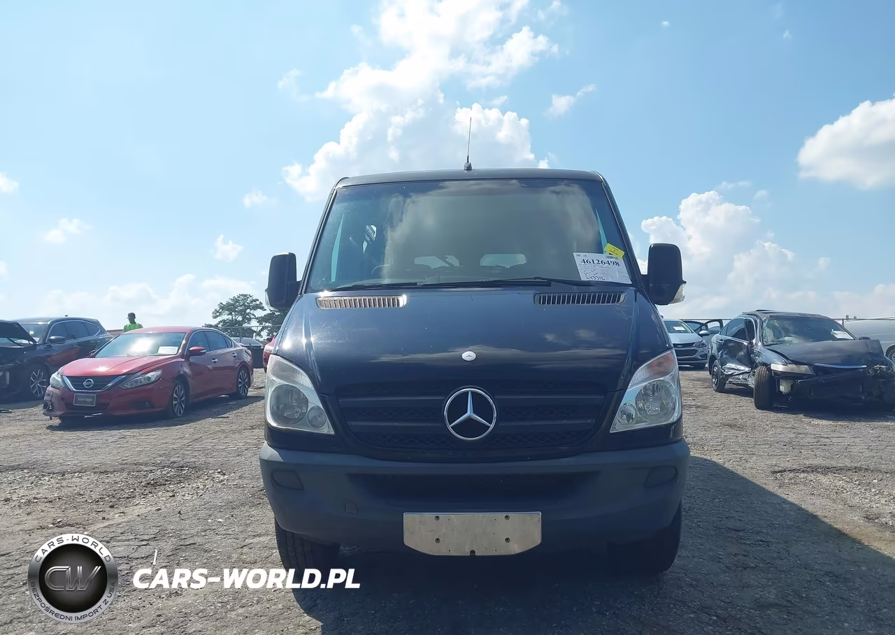 2011 Mercedes-Benz Sprinter 2500 Normal Roof VIN:WDZPE7CC1B5588821 - 12