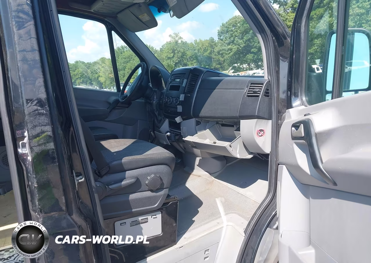 2011 Mercedes-Benz Sprinter 2500 Normal Roof VIN:WDZPE7CC1B5588821 - 5