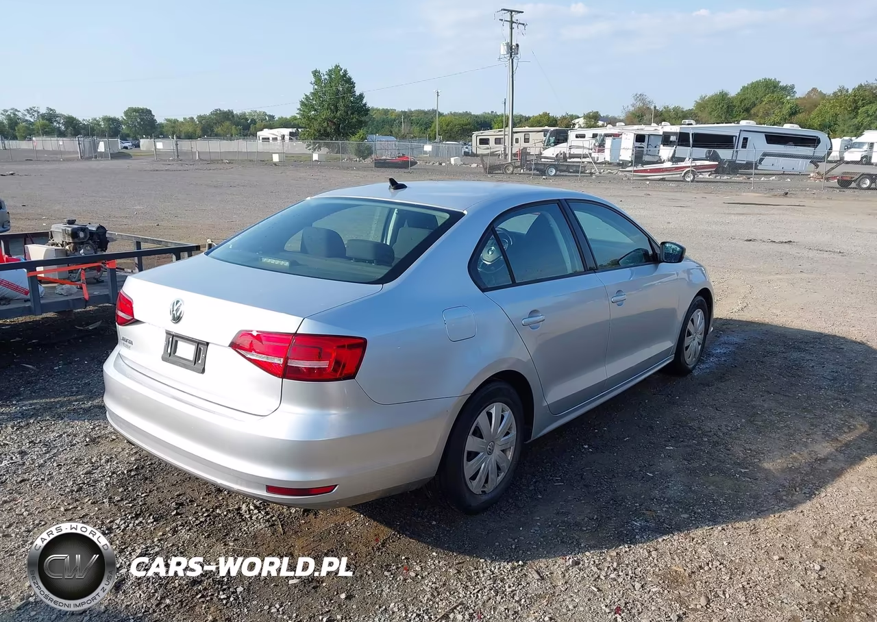 2015 Volkswagen Jetta 2.0L S VIN:3VW2K7AJ9FM347025 - 4