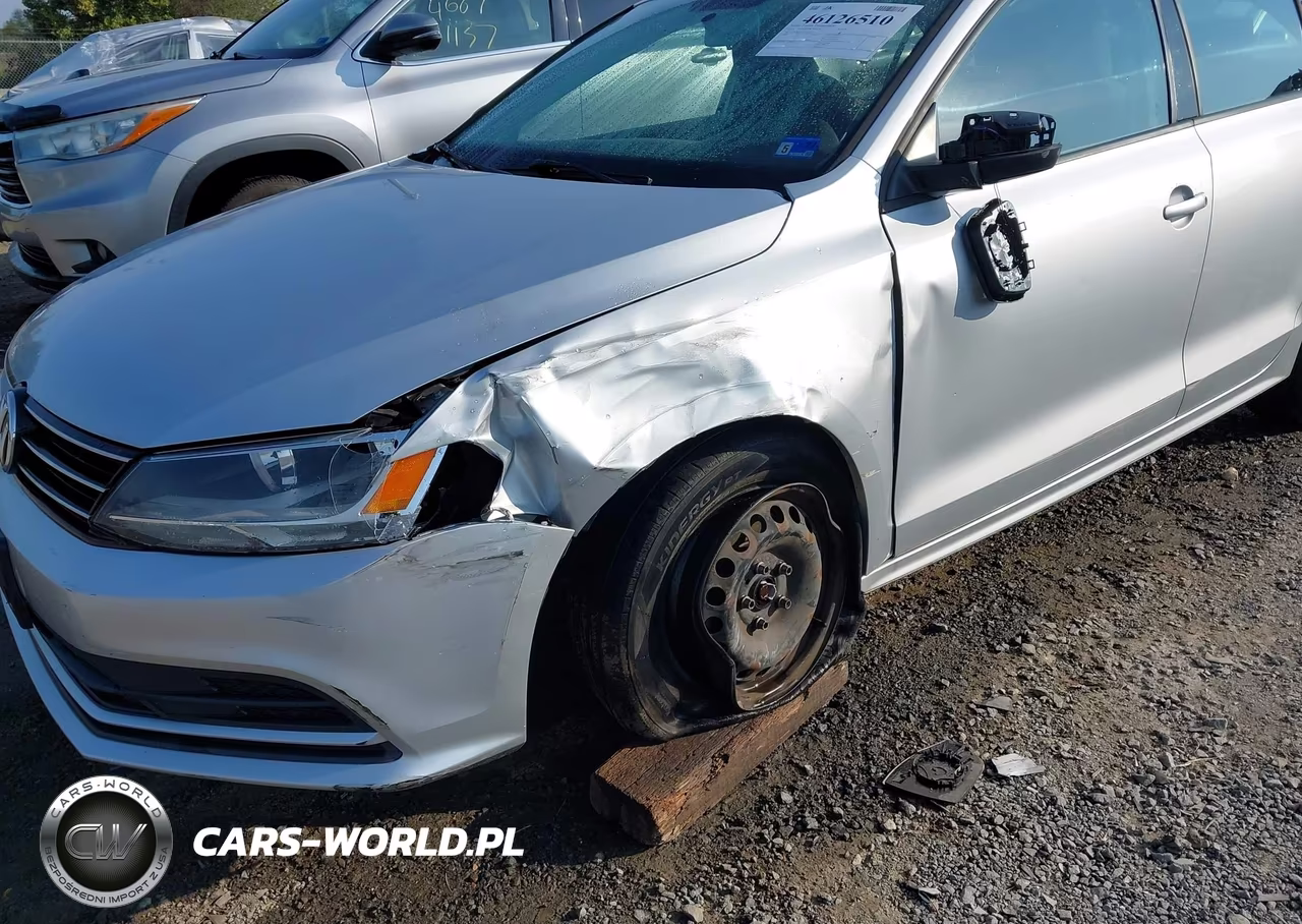 2015 Volkswagen Jetta 2.0L S VIN:3VW2K7AJ9FM347025 - 6