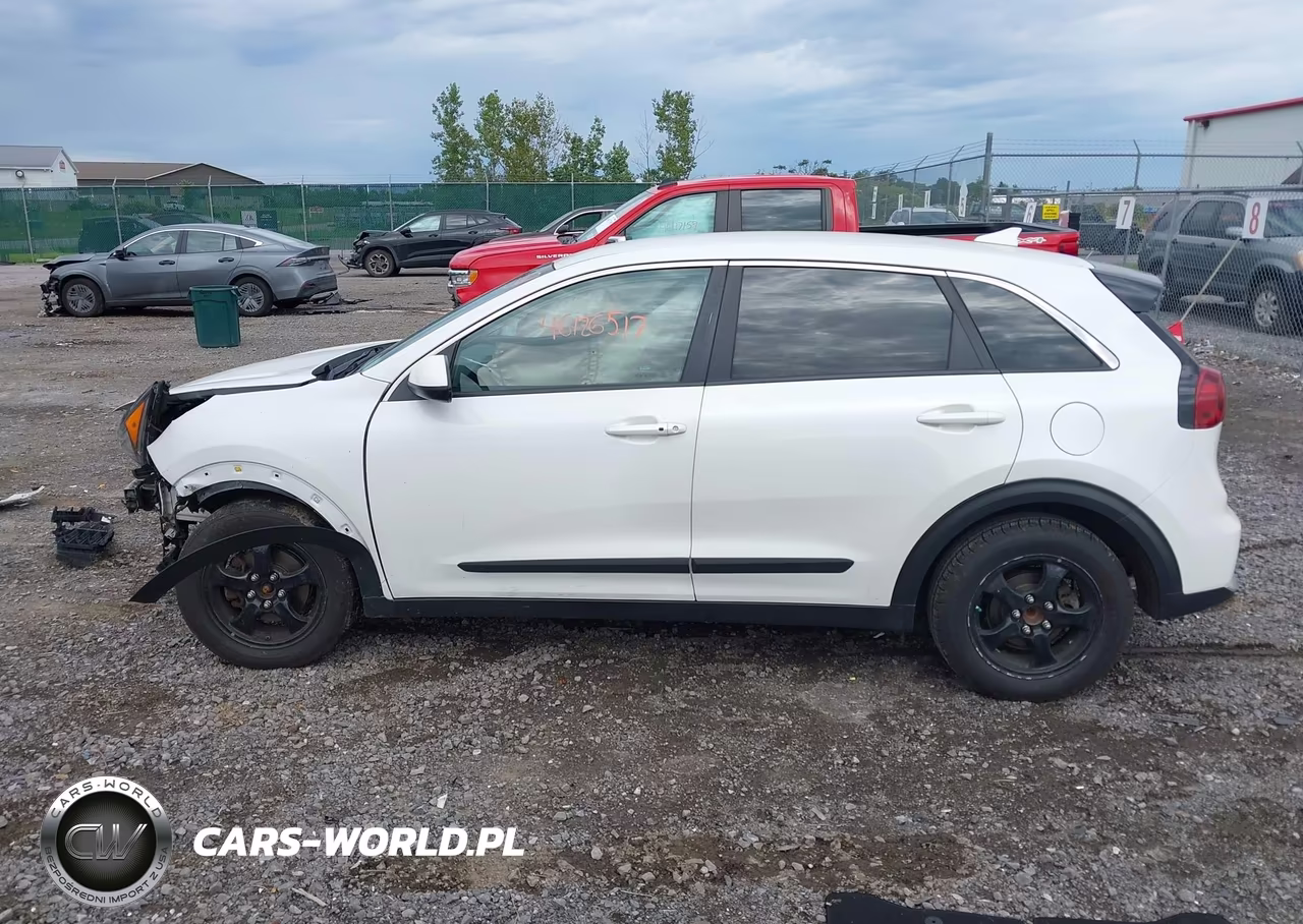 2017 Kia Niro Fe VIN:KNDCB3LC0H5081238 - 15