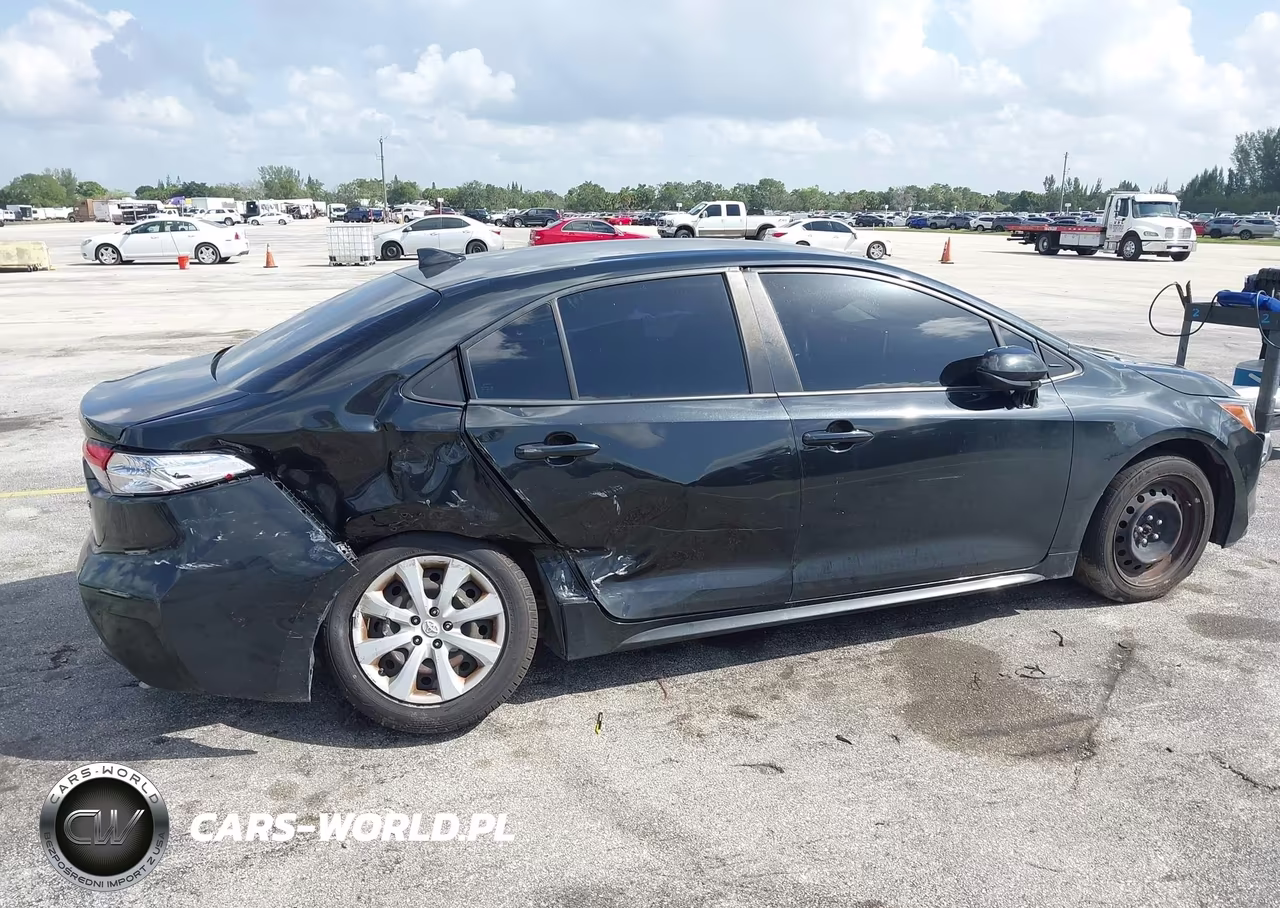 2021 Toyota Corolla Le VIN:JTDEPMAE5MJ157784 - 17