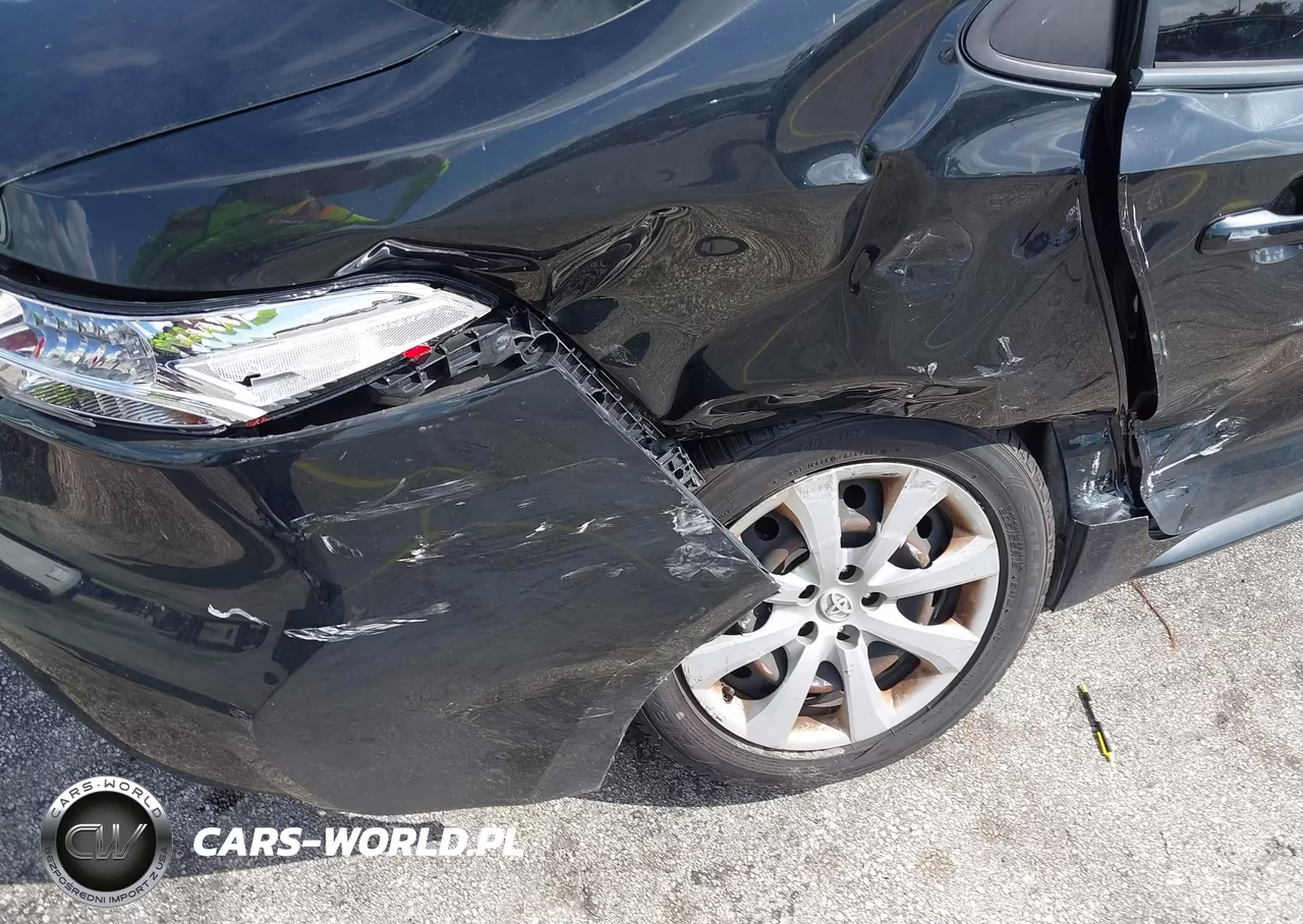 2021 Toyota Corolla Le VIN:JTDEPMAE5MJ157784 - 18
