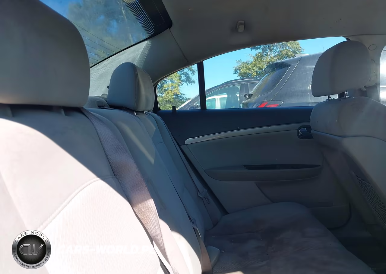 2007 Saturn Aura Xe VIN:1G8ZS57N97F177339 - 8