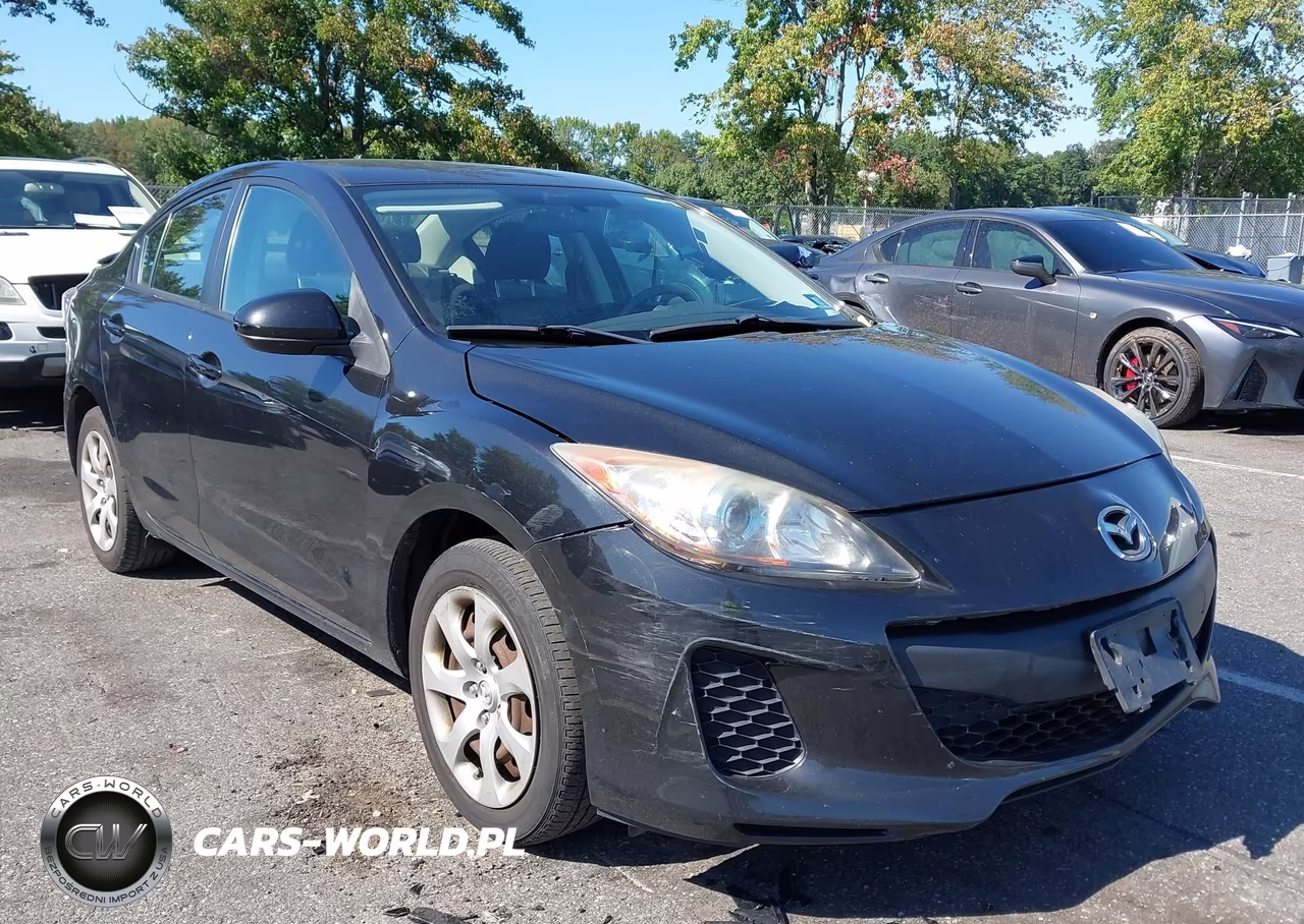 2013 Mazda Mazda3 I Sport – zdjęcie 1 z 15
