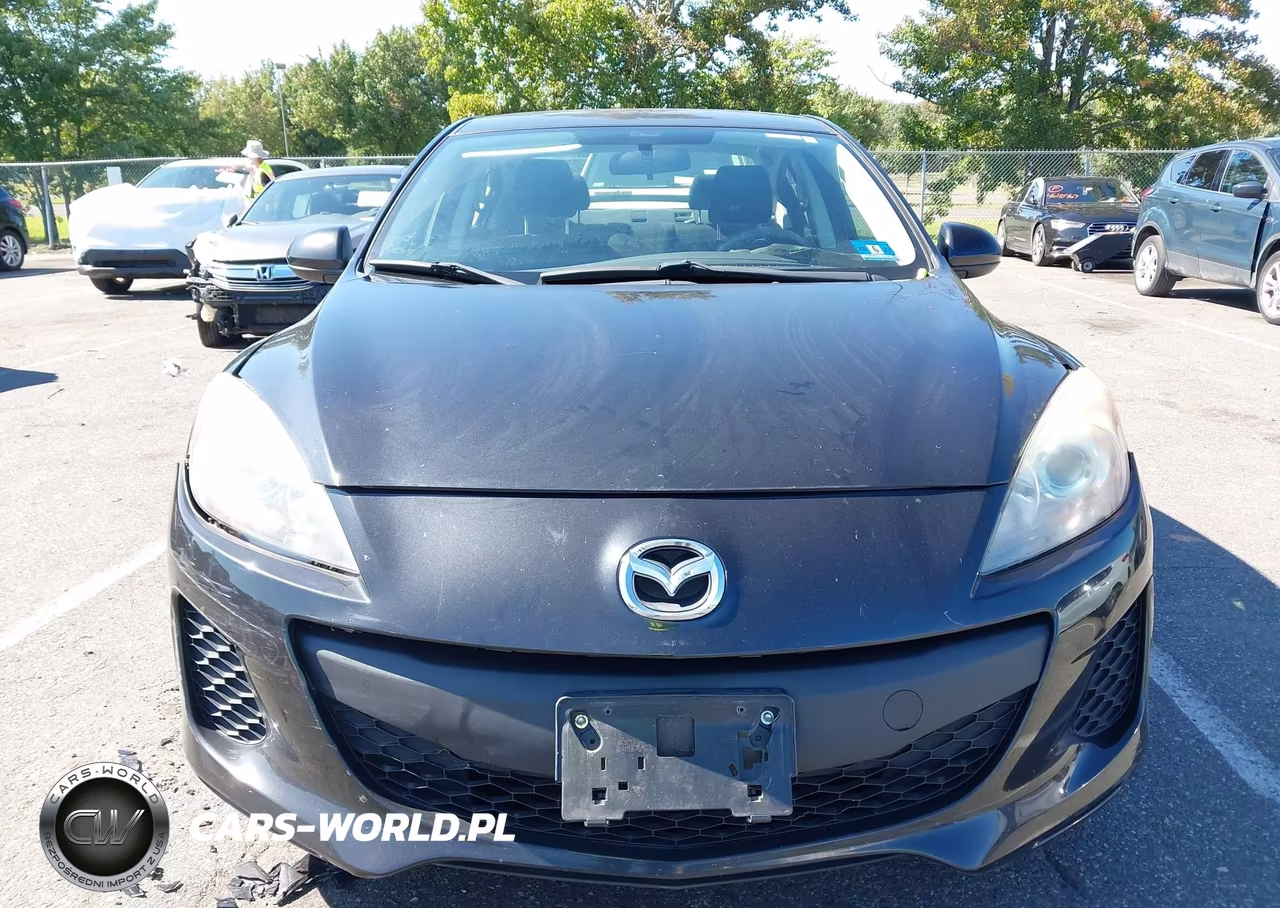 2013 Mazda Mazda3 I Sport VIN:JM1BL1UP0D1786119 - 11