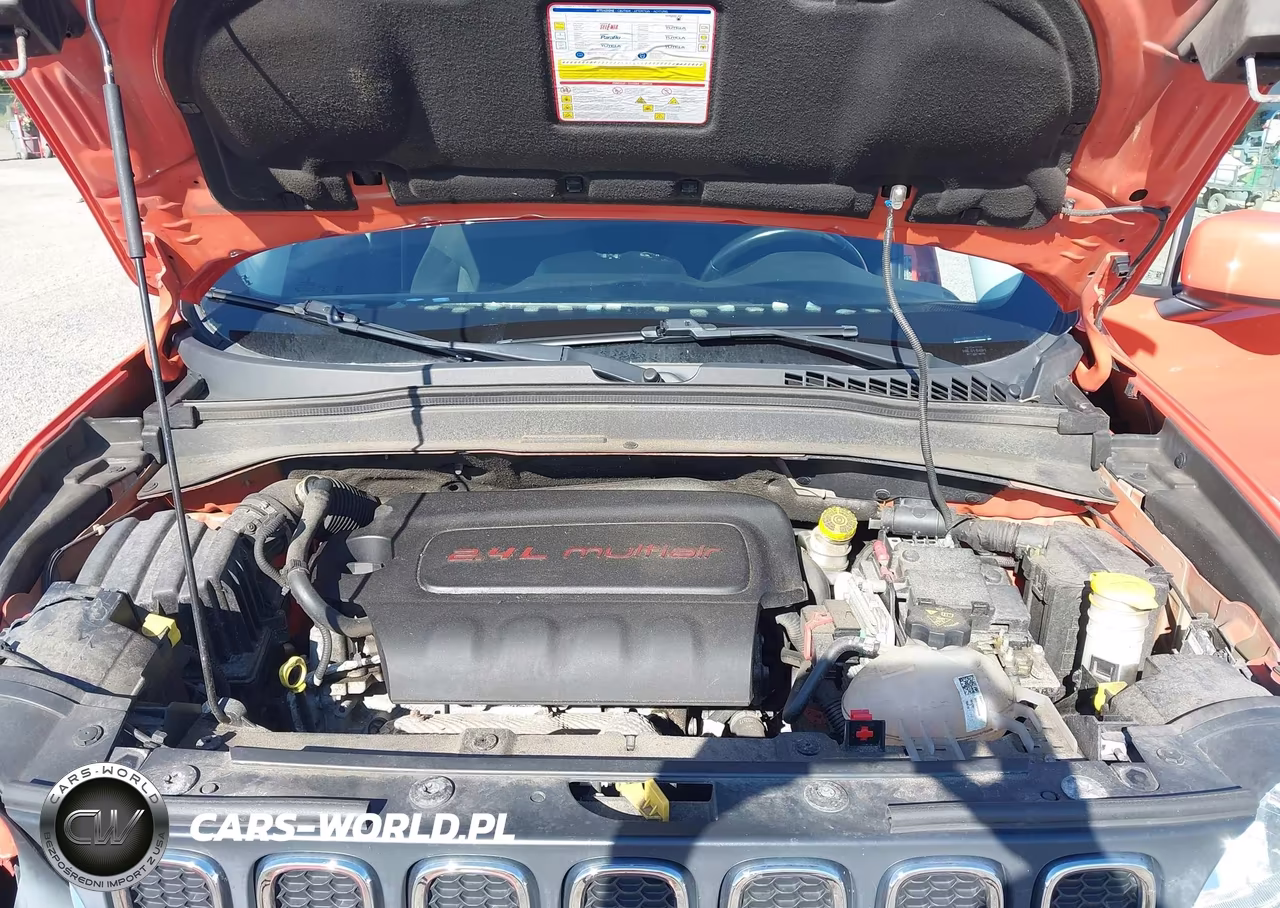 2015 Jeep Renegade Latitude VIN:ZACCJABT1FPB27088 - 10