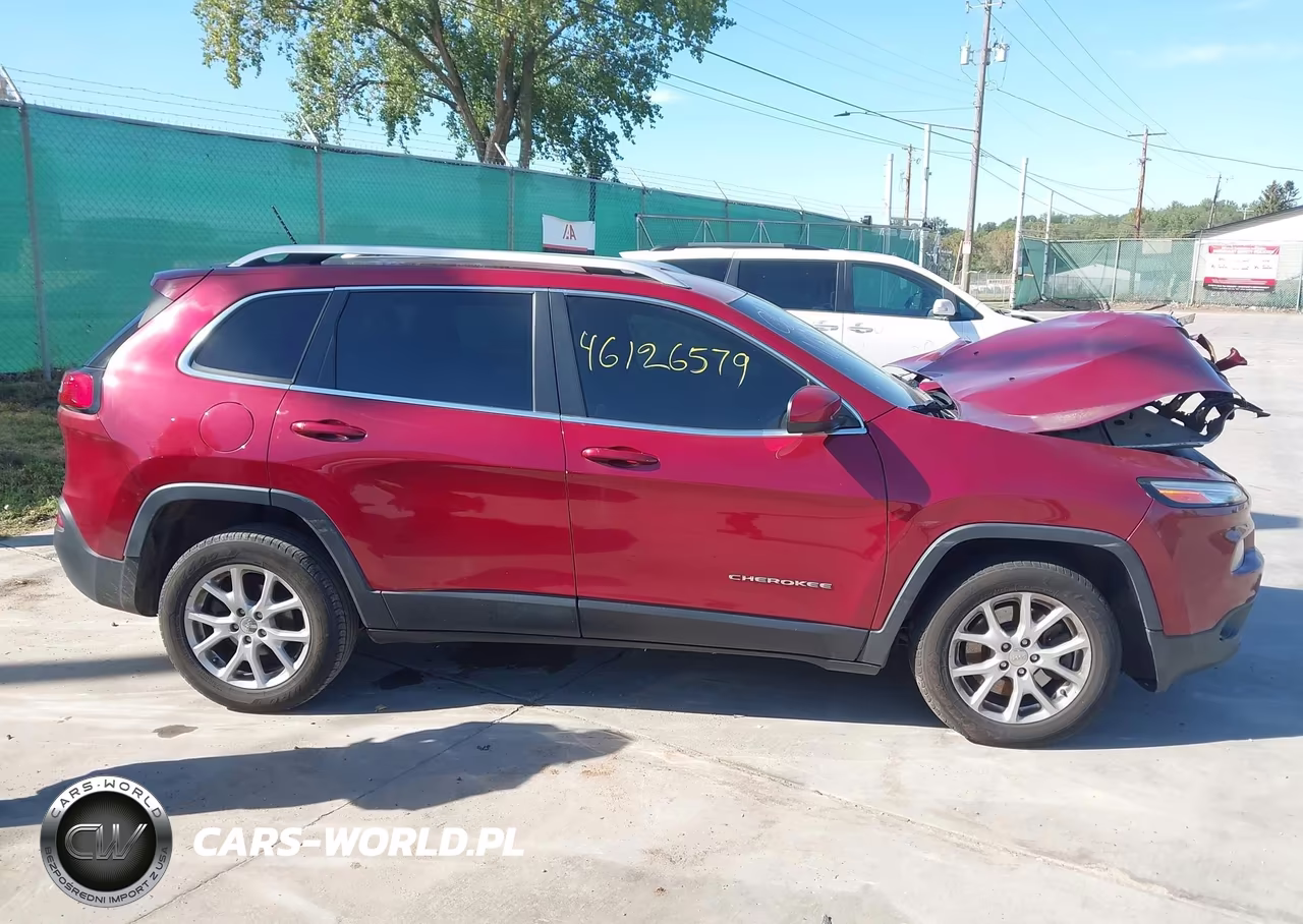 2015 Jeep Cherokee Latitude VIN:1C4PJLCB6FW711430 - 13