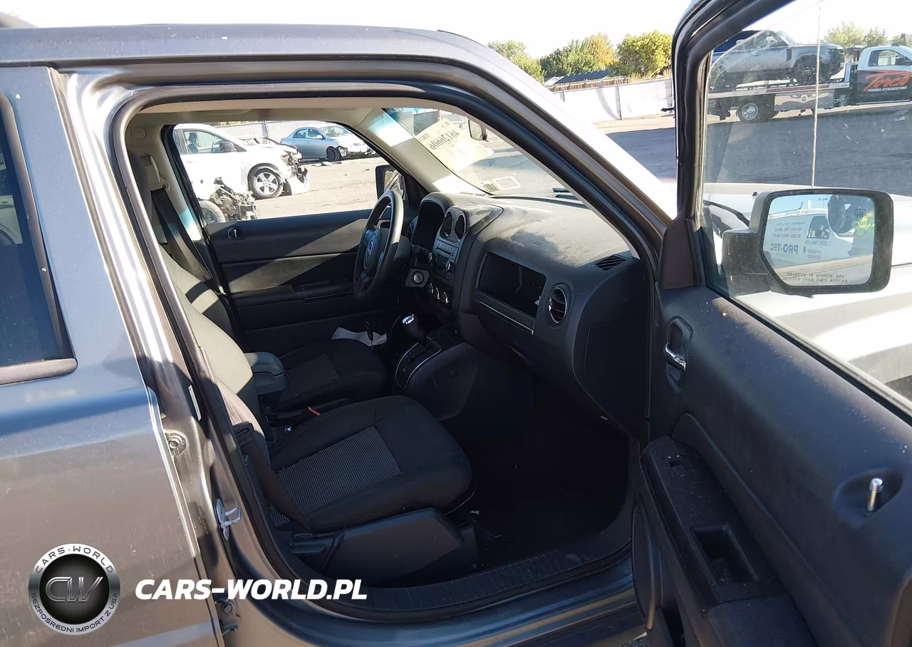 2014 Jeep Patriot Sport VIN:1C4NJRBB8ED558183 - 5