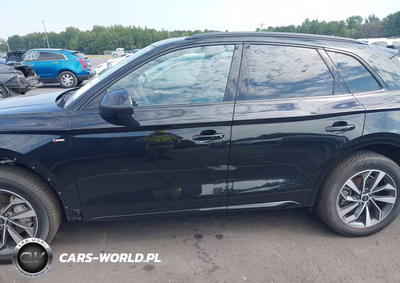 2024 Audi Q5 Premium 45 Tfsi S Line Quattro VIN:WA1GAAFYXR2114002 - 14